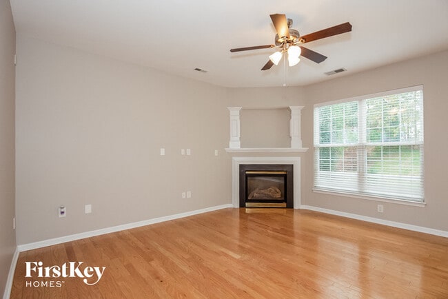 Foto del edificio - 12121 Westbury Glen Ct