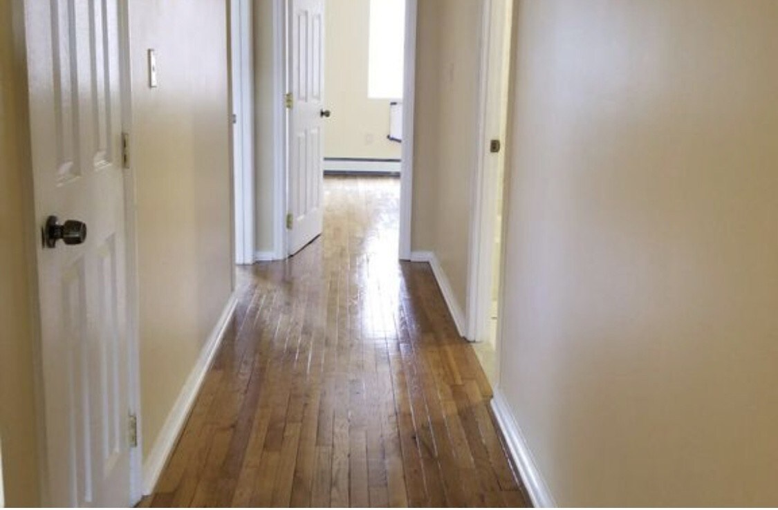3 BedroomRental - 2463 Marion Ave