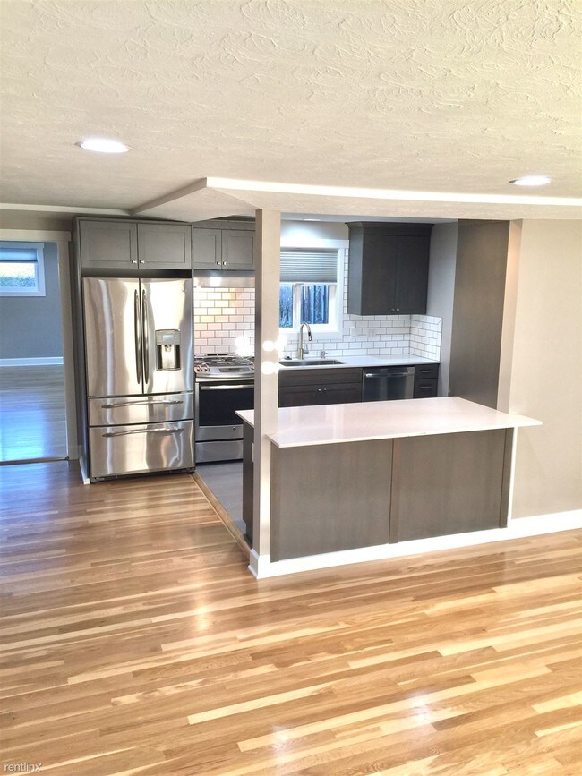Foto del edificio - 3 br, 1.5 bath House - 7572 Carolina Lane