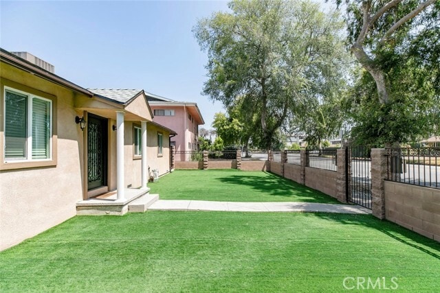 Building Photo - 6545 Coldwater Canyon Ave