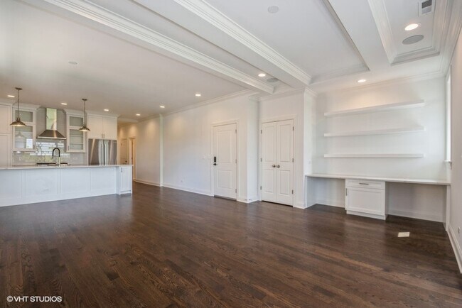 Foto del edificio - 4727 N Winchester Ave