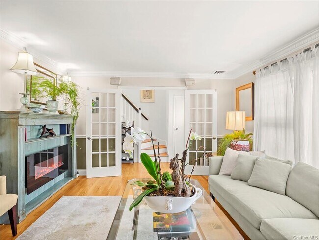 Foto del edificio - 1035 Shore Acres Dr
