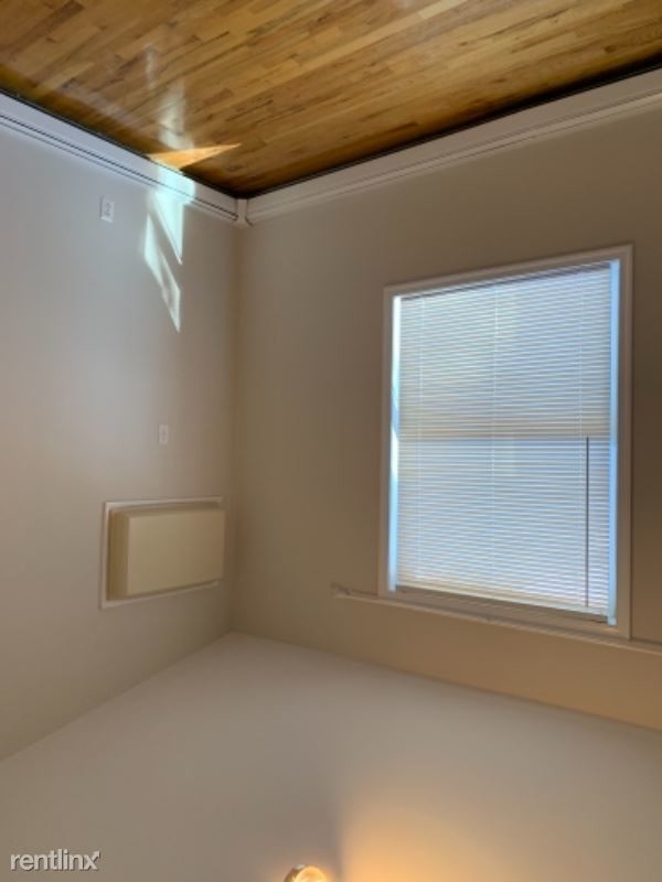 Building Photo - 1 br, 2 bath Apartment - 310 Poillon Ave