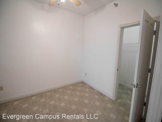 Building Photo - 128 Pierce St