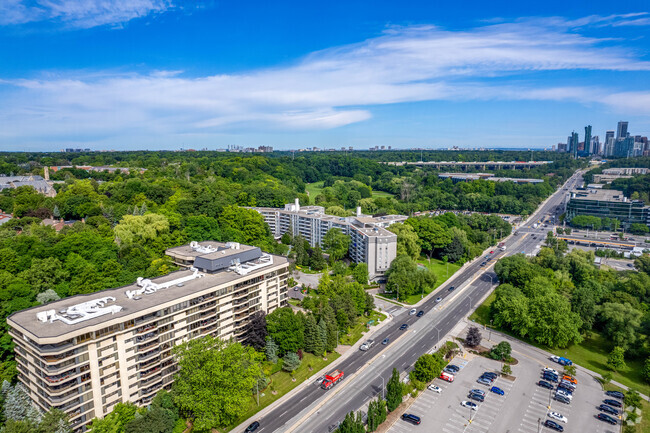 Aerial Photo - Four Thousand Yonge Street