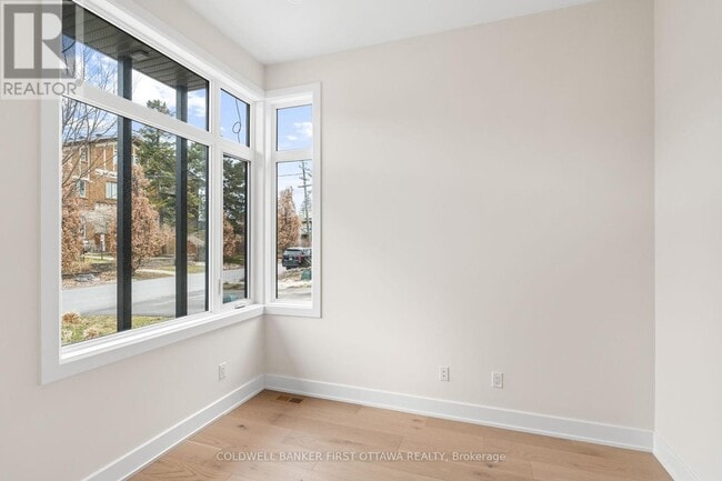 Building Photo - 507 Edison Ave
