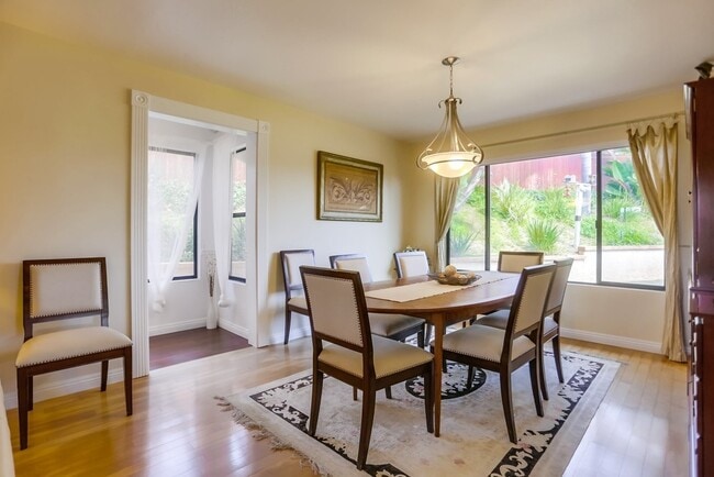 Building Photo - Beautiful La Jolla Alta Home!