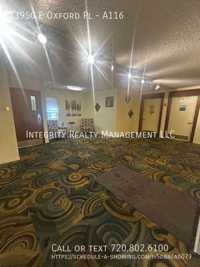 Building Photo - 13950 E Oxford Pl