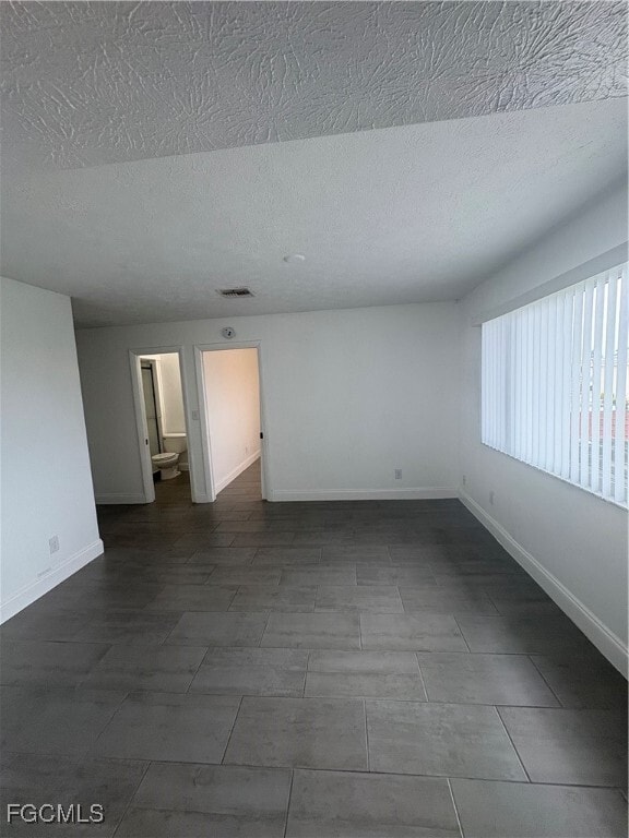 Building Photo - 5101 Manor Ct