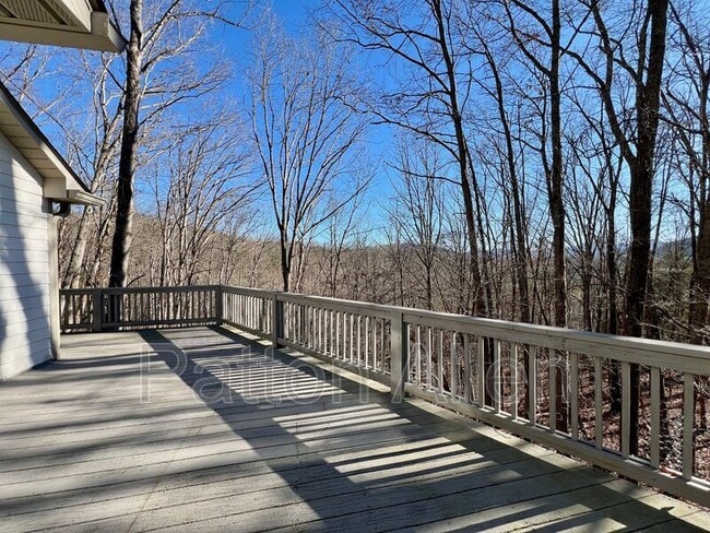 Photo - 212 Appleton Dr House