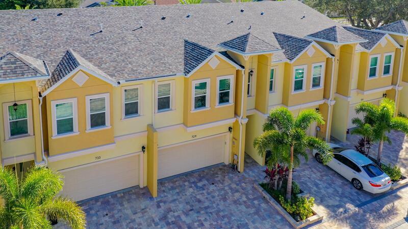 Primary Photo - 729 Grand Cypress Ln