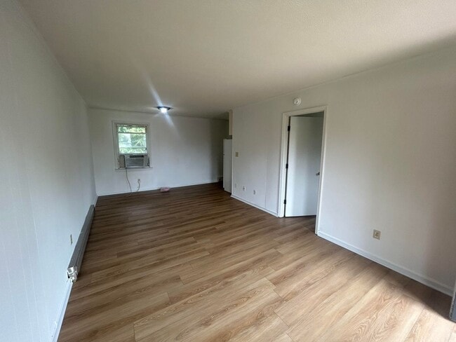 Foto del edificio - Briskwood Apartments