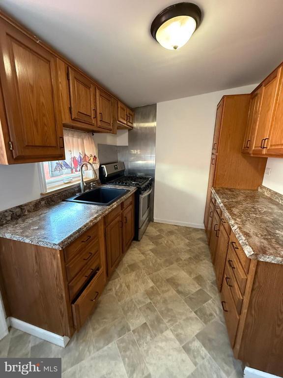 Foto del edificio - 3661 Jasper St