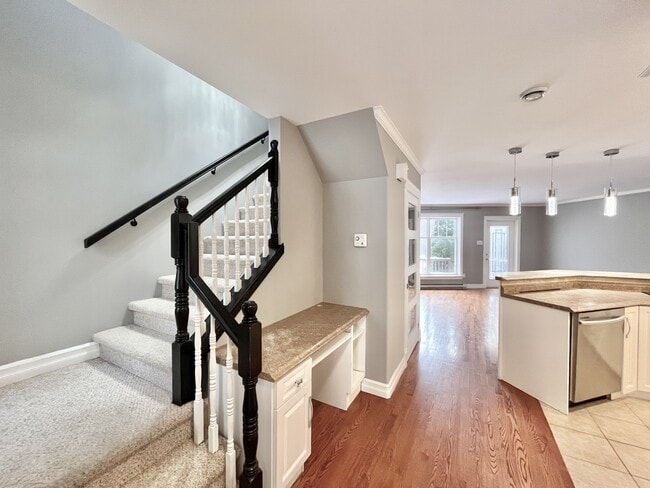 Photo du bâtiment - 1539 Topsail Rd