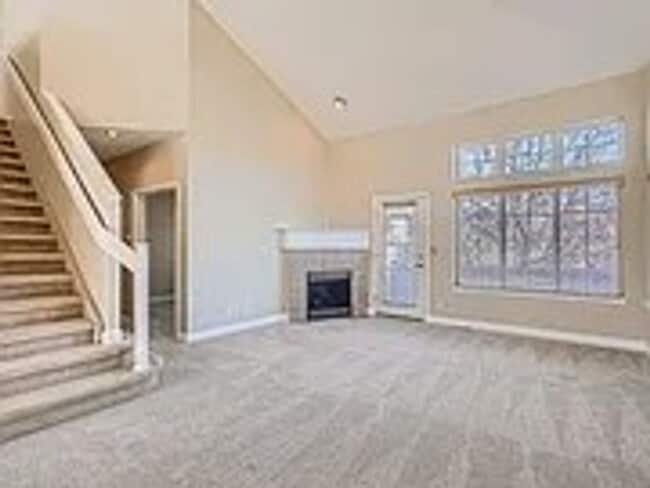 Photo - Beautiful home in a quiet cul-de-sac neighborhood!