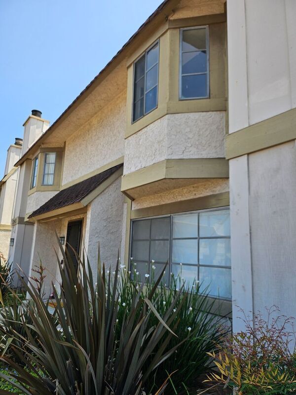 Foto principal - 1240 N Citrus Ave
