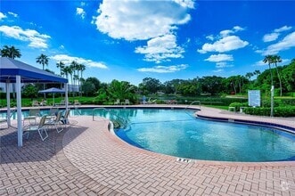 Building Photo - 7106 Lone Oak Blvd