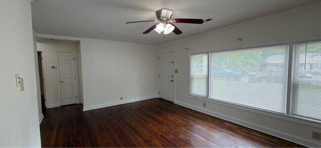 Foto del edificio - 3818 Troy Swasey Blvd SW