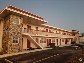 Building Photo - 5165 W Flagler St