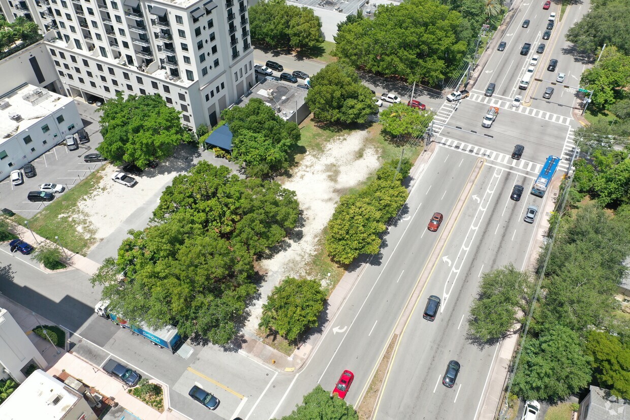 Primary Photo - Gables Living