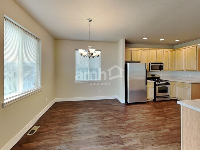 Foto del edificio - 1378 Alpine Lakes St SE