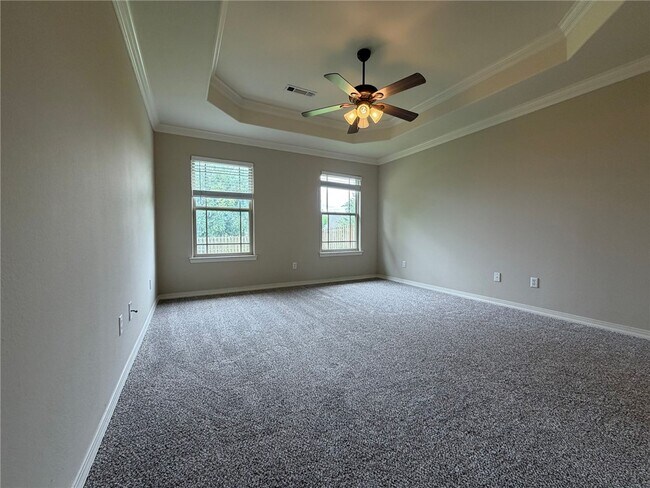 Foto del edificio - 240 Beasley Dr