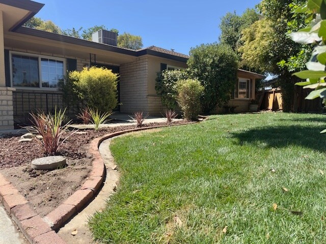 Foto principal - 3413 Shelley Ct