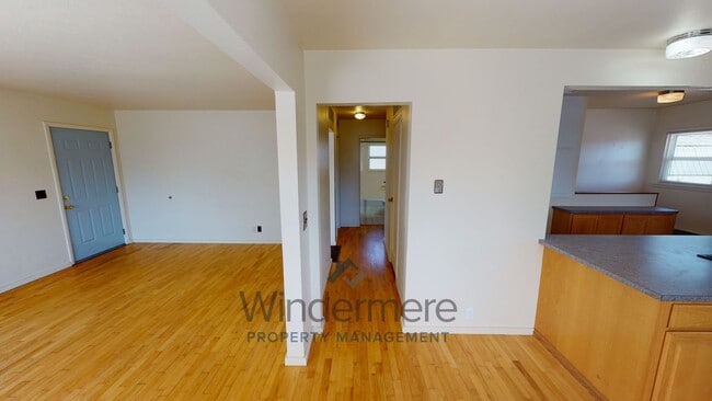 Foto del edificio - 1413 SE Central Ave