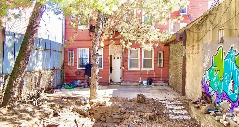 Primary Photo - 295 Maujer St