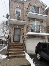 Building Photo - 537 S 18th St