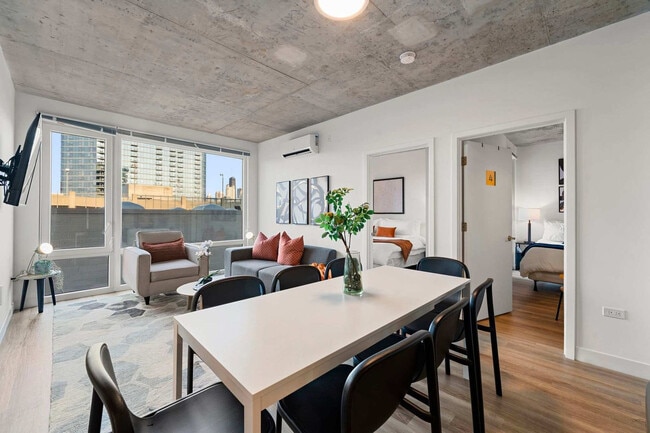 Foto del edificio - 853 W Blackhawk St