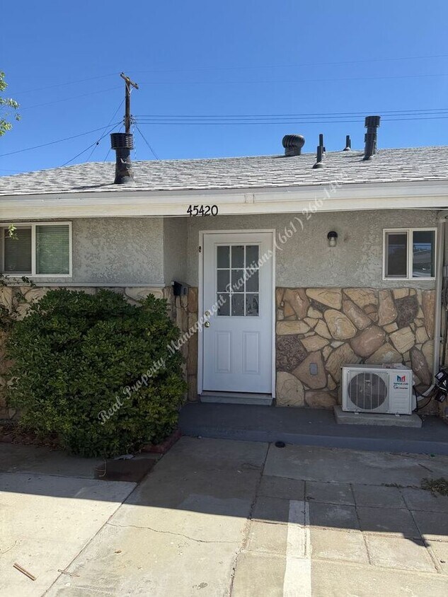 Primary Photo - *** Please call us @ 661-266-1400 for info...