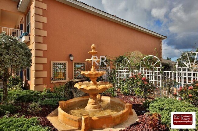 Building Photo - Santa Barbara Villas - Move in Special
