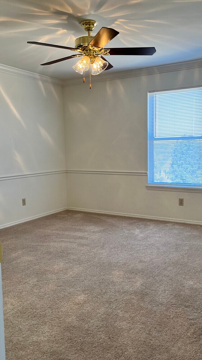 643 Green Jade Dr Unit 1, Fenton, MO 63026 Condo for Rent in Fenton