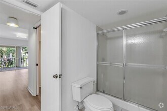 Building Photo - 3200 Binnacle Dr