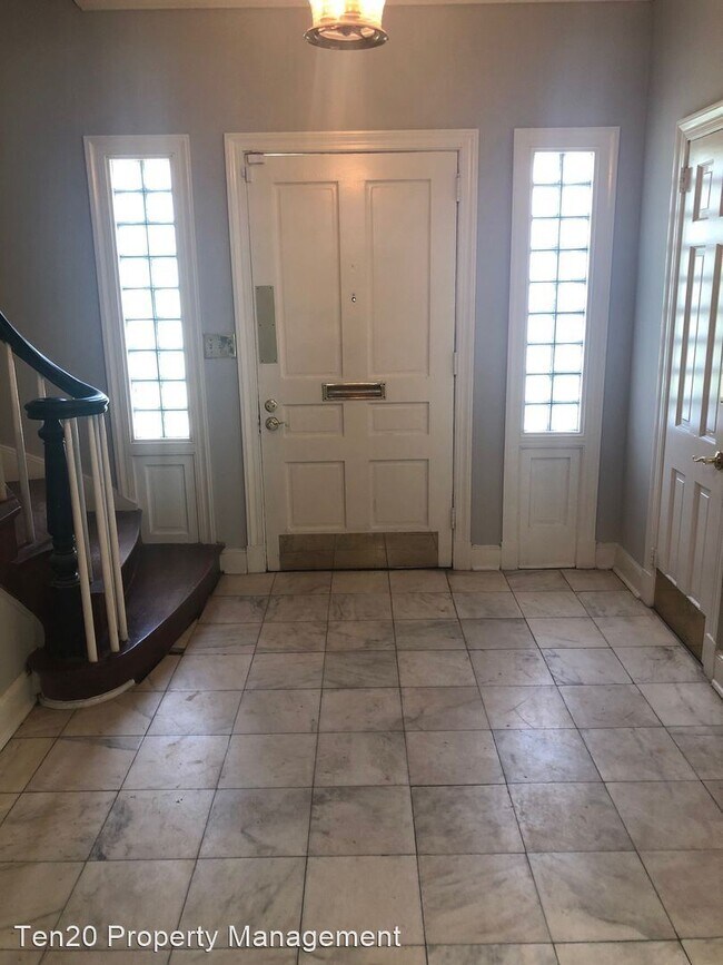 Building Photo - 4 br, 2.5 bath House - 1131 Lockwood Ave