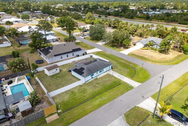 Foto del edificio - 1430 SE Ocean Ln