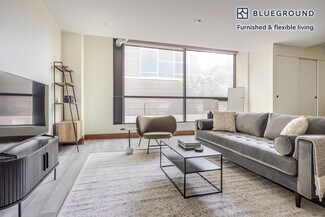 Building Photo - 110 W Ocean Blvd