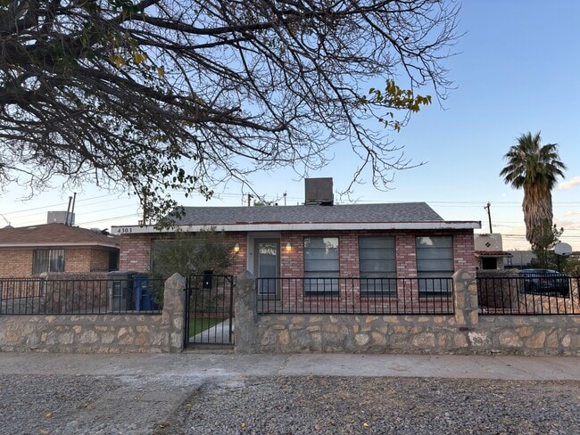 Building Photo - 4303 Manchester Ave