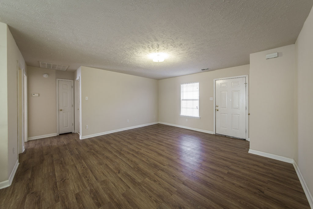 Foto principal - 563 Morrison St