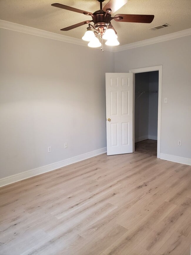 Building Photo - Now Leasing! Highland Village II – Gated a...