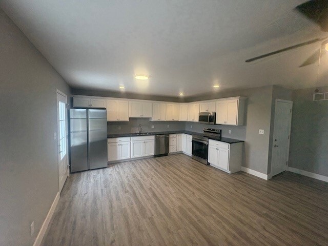 Kitchen - 237 W Lester St