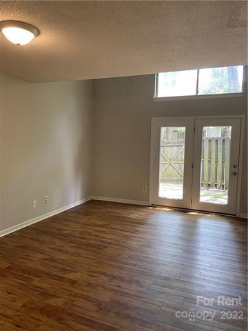 Primary Photo - 3312 Heathstead Place