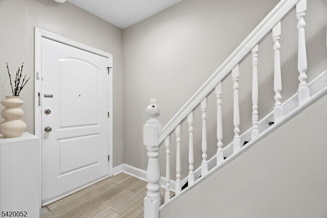 Foto del edificio - 87 Madison Ave