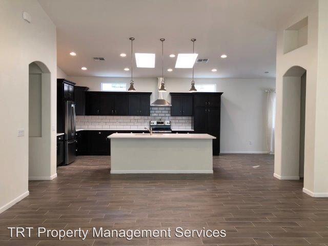 Foto del edificio - 4 br, 2 bath House - 3722 S MANITOBA AVE
