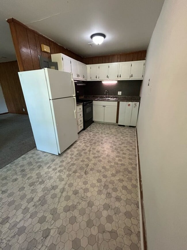 Foto del interior - Willow Creek Apartments (201 Audubon Dr)