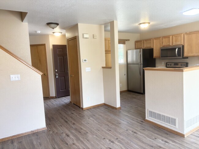 Foto del edificio - 3034 E 106th Ave