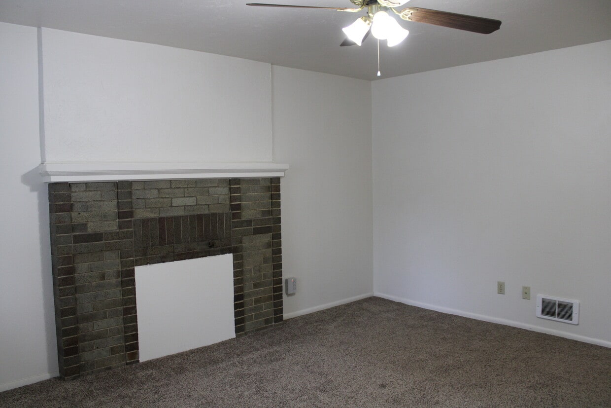 Primary Photo - 372 I St