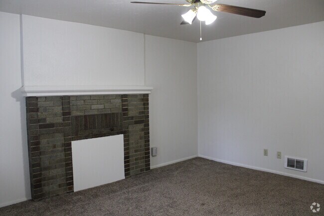 Building Photo - 372 I St