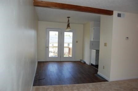 Building Photo - 1202 Clear Ridge Ln